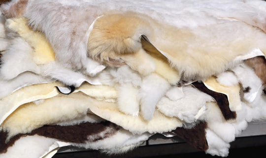 What is Shearling? Understanding the Material Comprehensively – Lusso ...