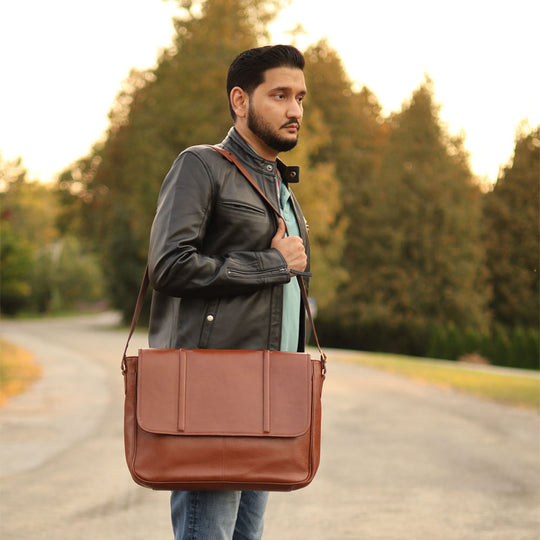 Hidesign laptop bags sale hotsell