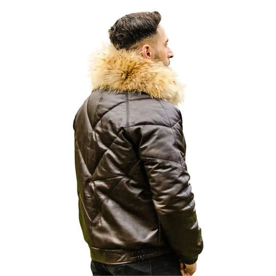 Close-up of the V-Bomber’s luxurious fur collar, highlighting the texture and tonal brown shades against the smooth leather.