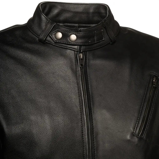 Close-up of the supple, top-grain black leather, highlighting the natural grain and the subtle semi-matte finish.